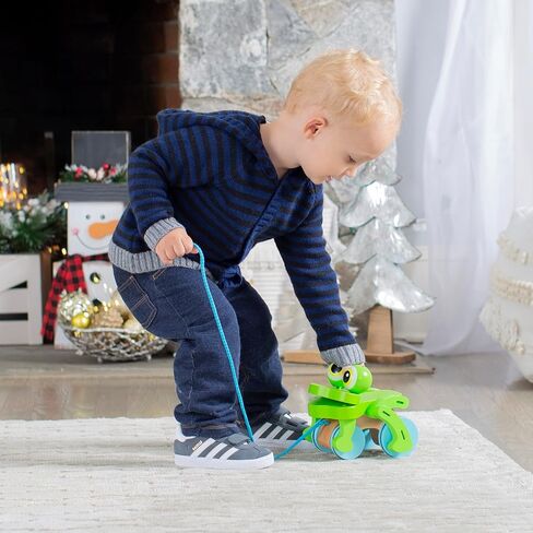 Melissa & Doug First Play Frolicking Frog Wooden Pull Toy in Kuwait