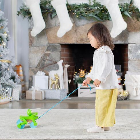 Melissa & Doug First Play Frolicking Frog Wooden Pull Toy in Kuwait
