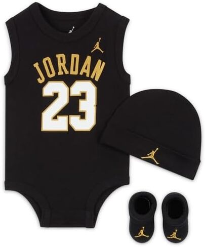 Nike Jordan 3 piece set (onesie, hat, booties) 0-6 month in Saudi Arabia