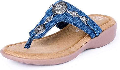 Minnetonka Women's Brenn ، Brecca ، Brida Sandals in Kuwait