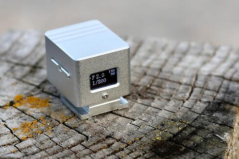 KEKS by antonKUNZE KM-Q OLED Digital Light Meter Silver OLED Display on Back in Kuwait