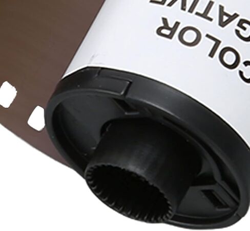 2 Roll 35mm Camera Color Film, ISO 200 HD Vintage Color Negative Film, Fine Grain High Resolution 35mm Film Roll for 135 Cameras with Storage Cases in Saudi Arabia
