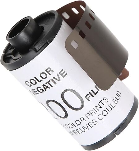 8 Sheets 35mm Camera Color Film, CN200 200 ISO Color Negative Film for 135 Camera, Vintage Style Medium Contrast Film with Fine Grain for Portraits and Action Photography in Saudi Arabia