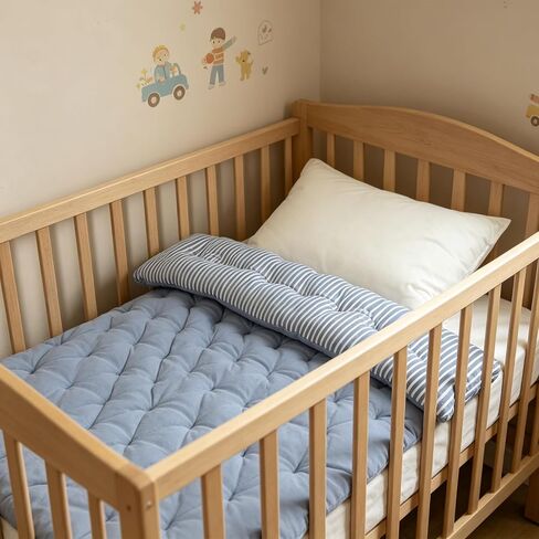 zzlamb 100% Cotton Cover Toddler Comforter, Ultra Soft Lightweight Breathable Baby Blanket for Crib, Reversible All Season Kid Quilt Down Alternative Duvet Insert Machine Washable, 34x47in Navy Stripe in Saudi Arabia