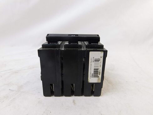 قاطع دائرة كاتلر هامر BR320 3P 20AMP ​​240 فولت in Saudi Arabia