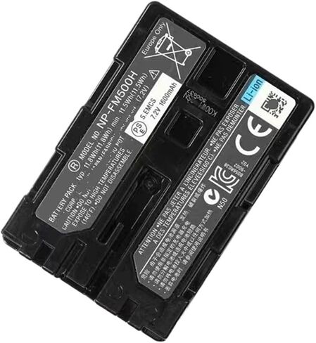 بطارية كاميرا 1600 مللي أمبير NP-FM500H NPFM500H - متوافقة مع سوني A57 A58 A65 A77 A99 A550 A560 A580 in Kuwait