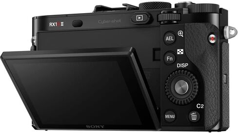 Sony Cyber-Shot DSC-RX1R II Digital Camera & Card Reader Bundle in Kuwait