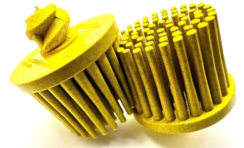 R-Type Bristle Disc 2", 50 Grit, Green, 2 Pack | Ceramic-aluminum oxide quick-change disc for coating, rust, paint and contaminant removal in Kuwait