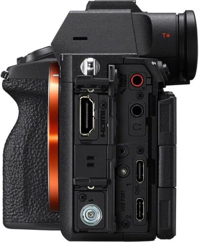 حزمة كاميرا سوني a7R VI بدون مرآة | مع بطاقة Novachips CFexpress 400GB 4.0 Type A + طقم تنظيف + واقي شاشة + حقيبة كاميرا + قطعة قماش (6 عناصر) in Saudi Arabia