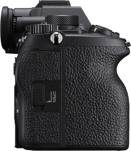 كاميرا Sony a7R V كاملة الإطار بدون مرآة (الهيكل فقط) + ميكروفون Commander Shotgun | 61 ميجابكسل Exmor R BSI، 8K 24p، 8-Stop 5-Axis IBIS، AI للتتبع في الوقت الحقيقي AF | بطاقة 128 جيجابايت + برنامج كوريل in Saudi Arabia