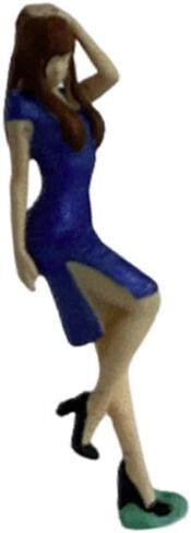 Miniature Model Figures 1/64 Women Figures Model Photography Props Simulation in Saudi Arabia