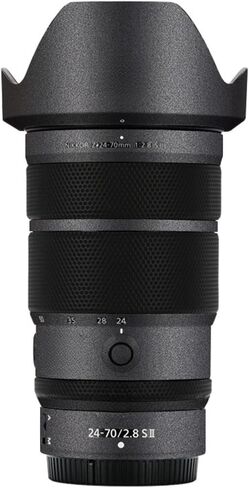 غلاف لاصق واقي لعدسة Nikon Z 24 مقاس 70 مم f2.8 S II - مادة 3M، لمسة نهائية غير لامعة، ملصق كامل للجسم (ألياف الكربون أسود) in Kuwait