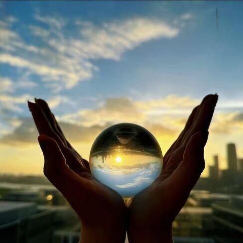 1PC Crystal Ball Transparent Glass Sphere Handmade with Metal Stand, Photography Prop and Christmas Home Party Decoration, Crystal Ball + Base in Kuwait
