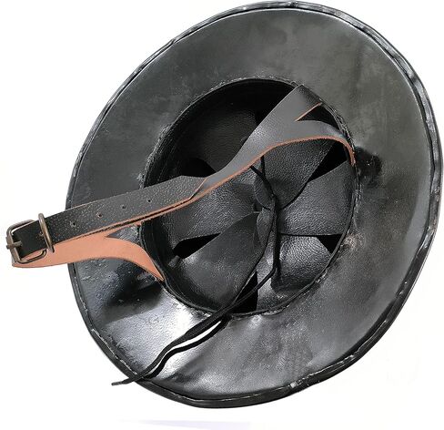 قبعة غلاية معدنية من العصور الوسطى، خوذة بلمسة نهائية سوداء مع بطانة جلدية in Kuwait