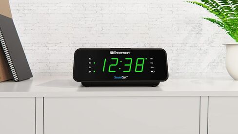 Emerson CKS1900 SmartSet Dual Alarm Clock Radio with AM/FM Digital Tuning, Auto Time Setting, 20 Presets, Jade Green LED Display, Snooze, Sleep Timer & Battery Backup in Saudi Arabia