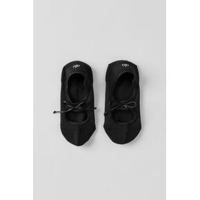 Alo Yoga Ballet Grip Sock - Black in Saudi Arabia