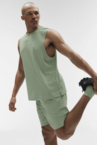 Alo Yoga ALO Vapor Muscle Tank - Dune Grass in Saudi Arabia