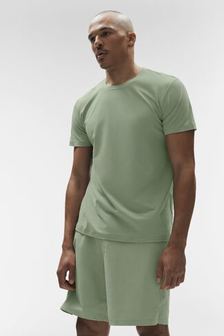 Alo Yoga Conquer Reform Crewneck Short Sleeve - Dune Grass in Saudi Arabia