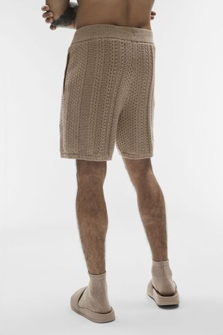 Alo Yoga 7" Coastline Knit Short - Gravel in Saudi Arabia