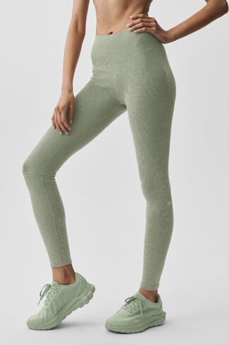 Alo Yoga Seamless High-Waist Two Tone Rib Legging - Dune Grass Heather in Saudi Arabia
