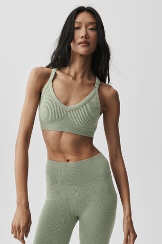 Alo Yoga Seamless Two Tone Rib Bra - Dune Grass Heather in Saudi Arabia