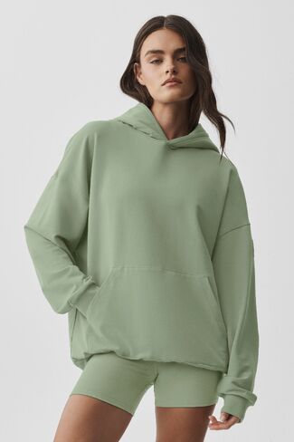 Alo Yoga Double Take Hoodie - Dune Grass in Kuwait