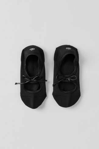 Alo Yoga Ballet Grip Sock - Black in Saudi Arabia