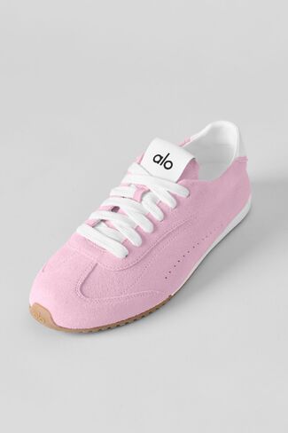 Alo Yoga ALO Sunset Sneaker - Pink Marshmallow in Saudi Arabia