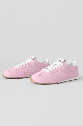 Alo Yoga ALO Sunset Sneaker - Pink Marshmallow in Saudi Arabia