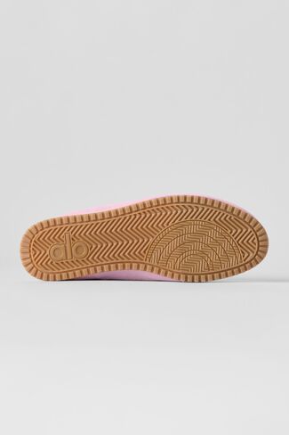 Alo Yoga ALO Sunset Sneaker - Pink Marshmallow in Saudi Arabia