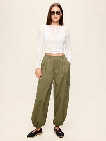 بنطال Old Navy منسوج متوسط ​​الارتفاع وقابل للتعديل - هيرثوود in Kuwait