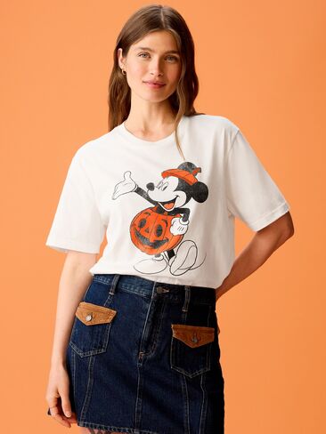 تي شيرت برسومات ديزني Old Navy x Disney للبالغين - يقطين in Kuwait