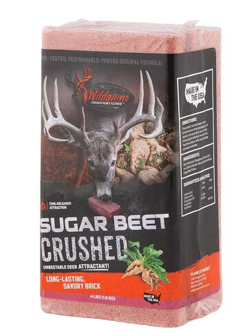 ابتكارات WILDGAME بنجر السكر المطحون 4 رطل من الطوب الغزلان الجاذب | كتلة معدنية حلوة سهلة الاستخدام وطويلة الأمد تم إطلاقها للغزلان in Kuwait