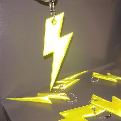 Trail Markers 120PCS Lightning Shape Night Reflective Keychain Fluorescent Green Novelty Hanging Pendant for Backpack Decoration in Kuwait