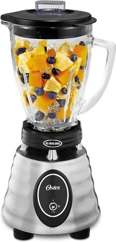 Oster Classic Series Heritage Blender with 6-Cup Glass Jar, 1000 Peak Watts, 600 Rated Watts, Stainless Steel Countertop Blender in Kuwait