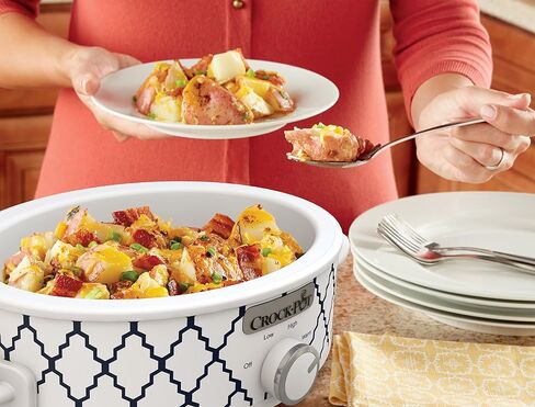 Crock-Pot Small 2.5 Quart Casserole Slow Cooker in White/Blue, Enjoy Eye-Catching Quick Meals, Durable and Compact in Saudi Arabia