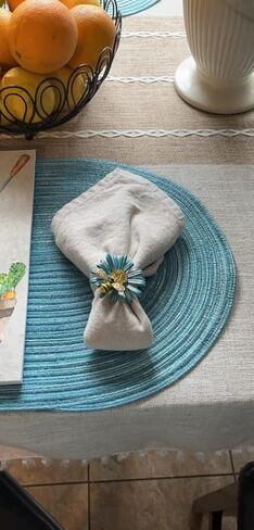 حلقات مناديل الزهور مجموعة من 6، حامل مناديل النحلة الذهبية، خاتم منديل عباد الشمس لفصل الربيع والصيف، إكسسوارات ديكور حفلات الزفاف والطعام in Kuwait