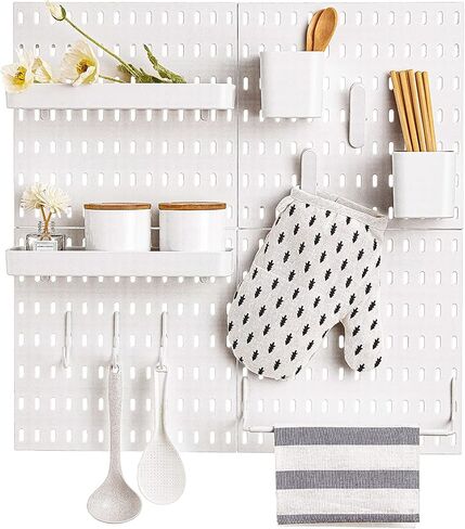مجموعة منظم الحائط Socalsunny Pegboard 4 لوحات 14 قطعة من الملحقات مجموعة من ألواح التعليق المعلقة على الحائط للمكتب المنزلي | أوتاد بيضاء للتعليق مقاس 55.88 سم × 55.88 سم in Saudi Arabia