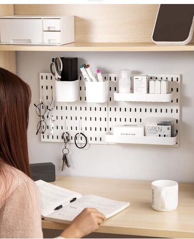 مجموعة منظم الحائط Socalsunny Pegboard 4 لوحات 14 قطعة من الملحقات مجموعة من ألواح التعليق المعلقة على الحائط للمكتب المنزلي | أوتاد بيضاء للتعليق مقاس 55.88 سم × 55.88 سم in Saudi Arabia