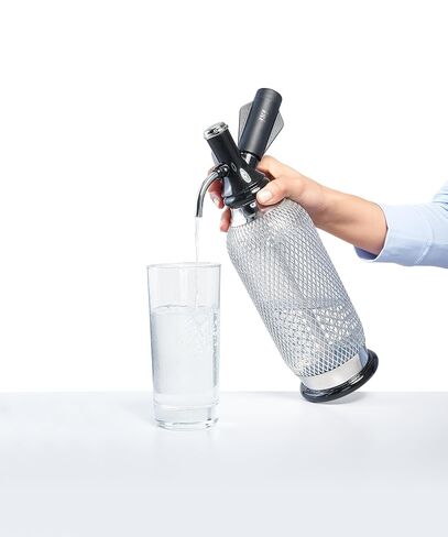 iSi North America Classic Sodamaker Set with Soda Siphon Chargers, 50-Pack - Stainless Steel 1-Quart Sparkling Water System & CO2 Carbonation Chargers for Carbonated Drinks, Juices, Cocktails in Saudi Arabia