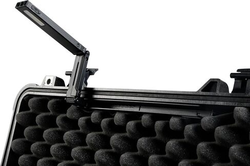 مصباح LED داخل علبة Pelican ModLight - قابل لإعادة الشحن، رأس محوري، 3 أوضاع ألوان (أحمر، أزرق، أبيض)، USB-C، واقي وقت التشغيل لمدة 18 ساعة، وحالات الهواء، والعاصفة، وVault in Kuwait