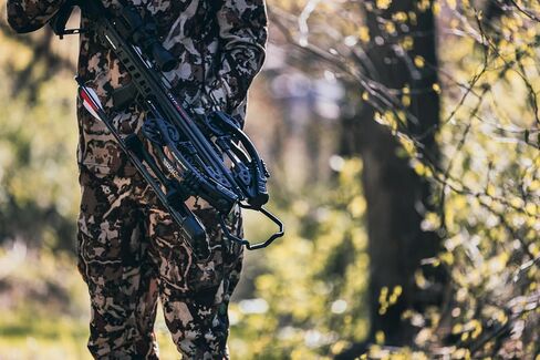 Killer Instinct Vital-X 31.5-Inch Ultra-Narrow Rest, Easy-to-Cock Crossbow | Patented, Fully Synchronized X Cam, Rope Cocker, Quiver, Rail Lube in Kuwait