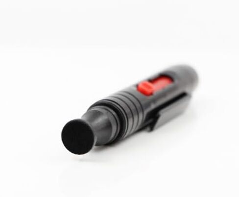 Professional Carbon Lens Cleaning Pen Brush with Retractable Soft Brush Portable Dust Cleaner for DSLR Camera Lenses Filters Viewfinder Camcorder LCD Screens - Black Plastic in Saudi Arabia