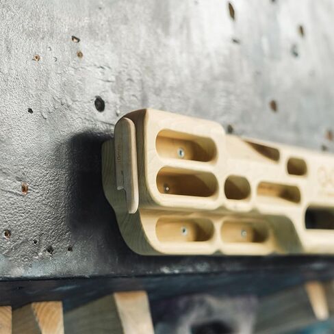YY Vertical SandwichBase + VerticalBoard One - مجموعة لوحة تعليق للتسلق بدون حفر للتدريب المنزلي | مستقرة وصغيرة الحجم وسهلة التركيب in Kuwait