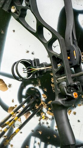 Apex Gear Apex AG1615BK Accu Strike XS .019 5 Pin Archery Sight, Black, Left Hand/Right Hand in Saudi Arabia