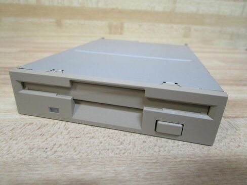 Teac 193077A2-40 3.5 Inch Floppy Drive 1.44MB in Kuwait