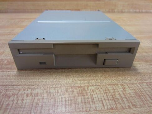 Teac 193077A2-40 3.5 Inch Floppy Drive 1.44MB in Kuwait