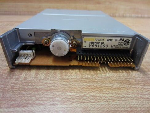 Teac 193077A2-40 3.5 Inch Floppy Drive 1.44MB in Kuwait