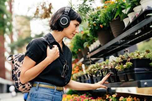 Audio-Technica ATH-M50XBT2 Wireless Headphones, Black in Saudi Arabia