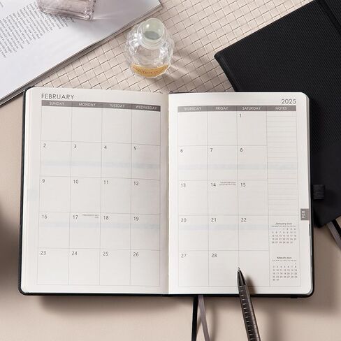 مخطط 2024-2025 - مخطط 2024-2025 أسبوعي وشهري، يوليو 2024 - يونيو 2025، 5.7 بوصة × 8.4 بوصة، مخطط أكاديمي 2024-2025 مع حامل قلم، جيب خلفي، إغلاق مرن، غلاف صلب مع علامة كتاب - أسود in Kuwait